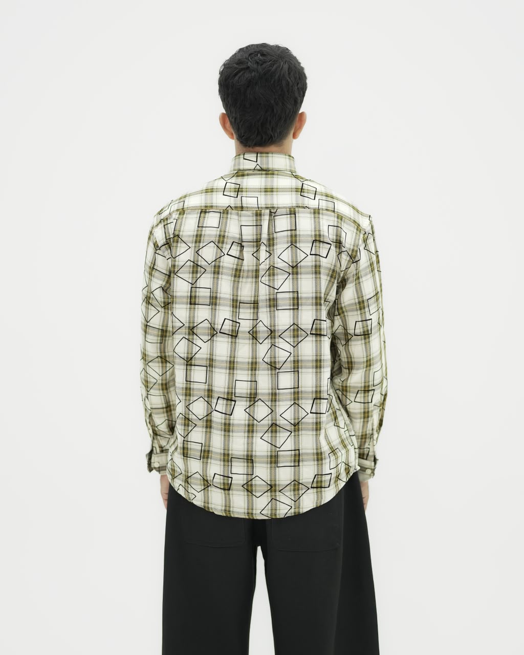 Men's checked cotton casual shirt with full sleeves