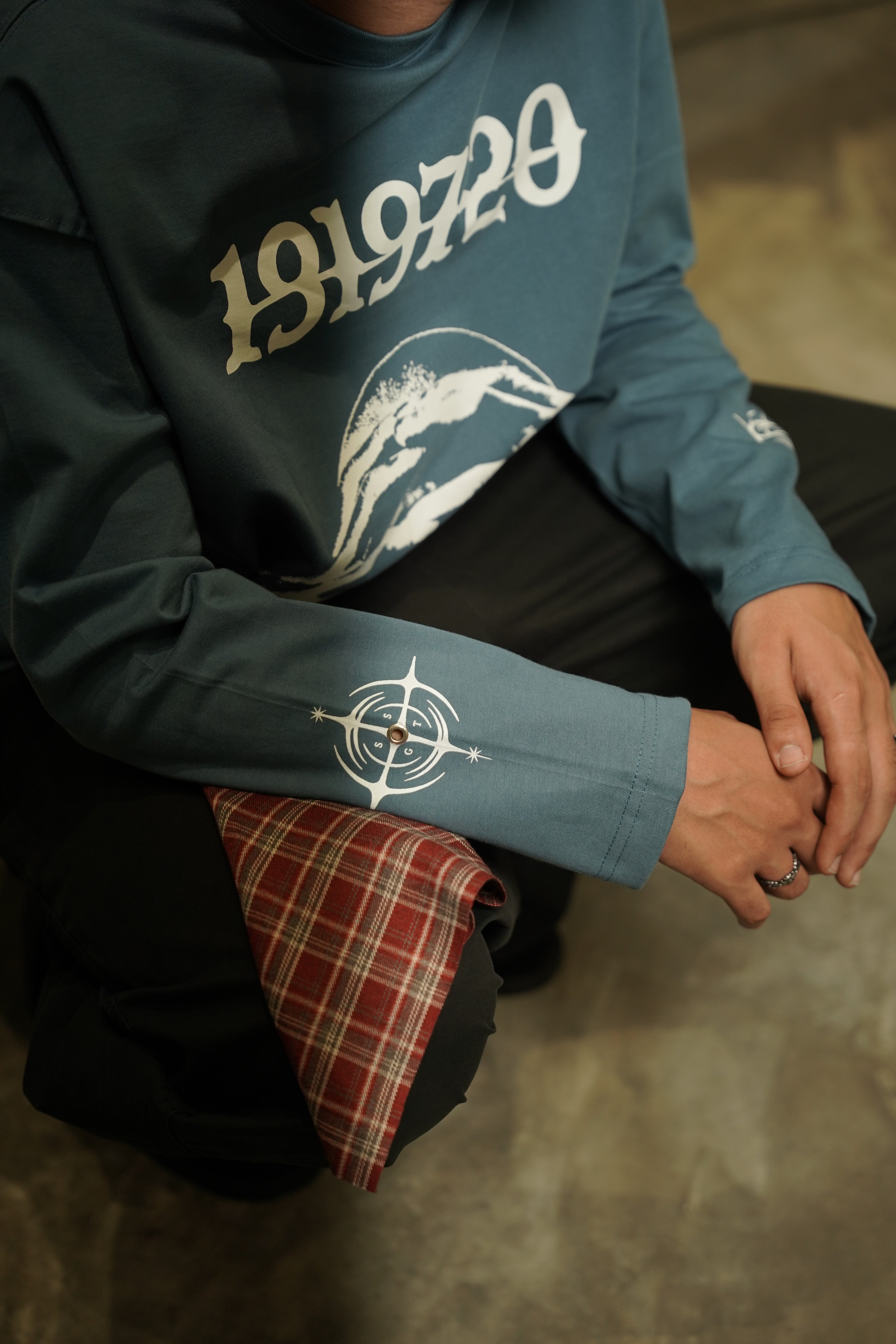 Oversized Graphic Long Sleeve Tee