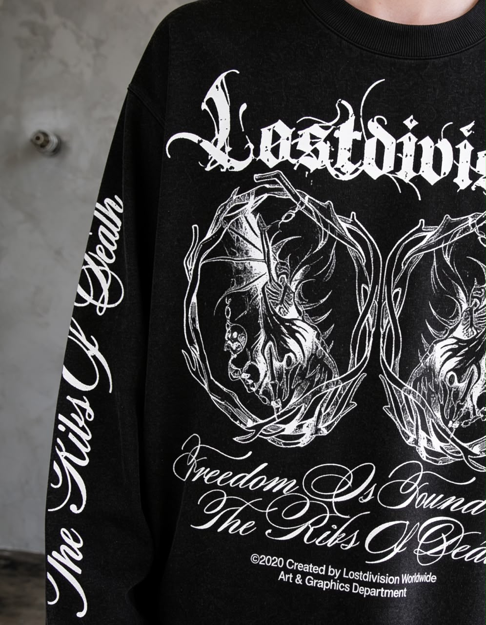 Oversized Graphic Long Sleeve Tee