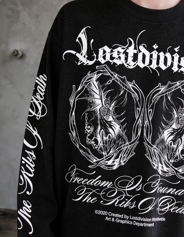 Oversized Graphic Long Sleeve Tee