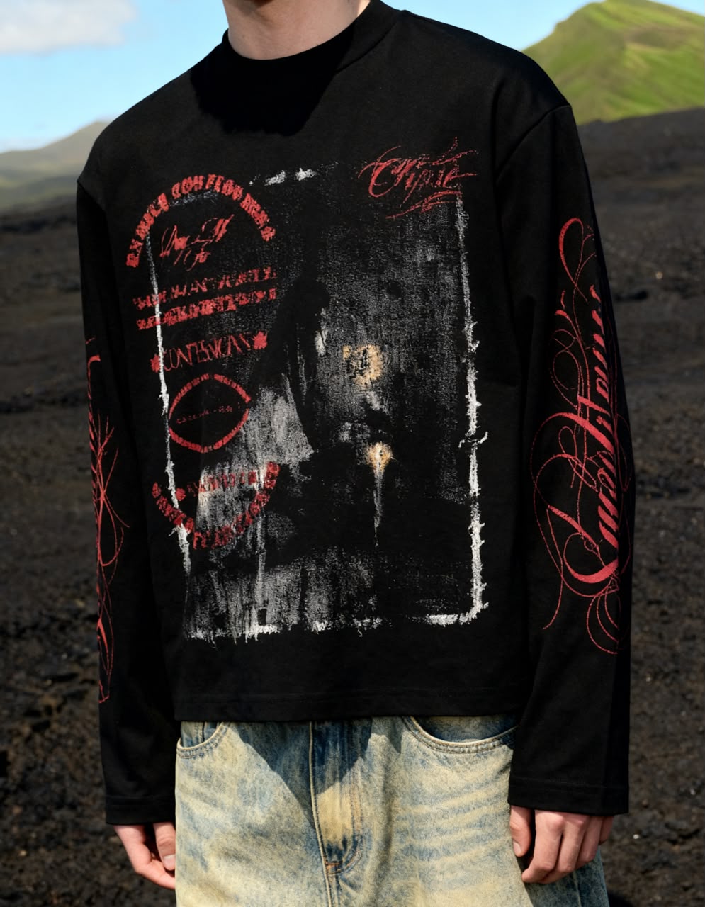 Men's Oversized Black Graphic Long Sleeve T-Shirt