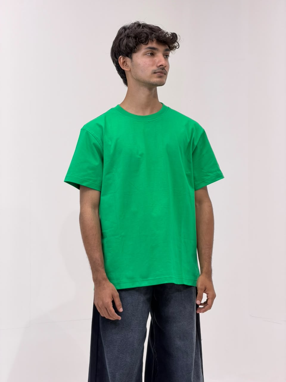 Cropped Half Sleeve - T Shirt