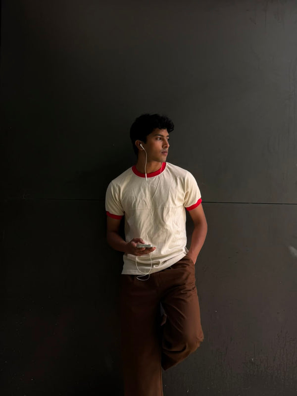 Men's ringer T-shirt with white contrast collar and sleeve cuffs