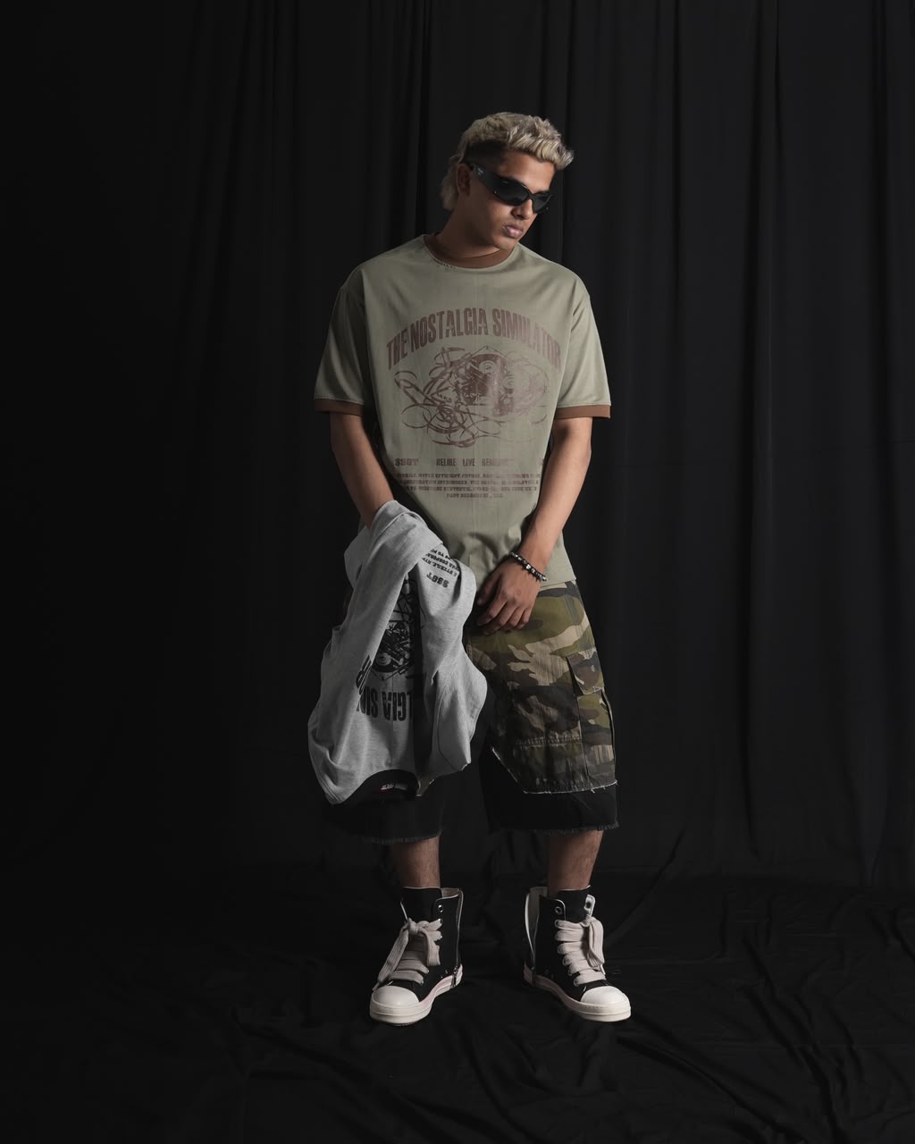 grey oversized ringer T-shirt