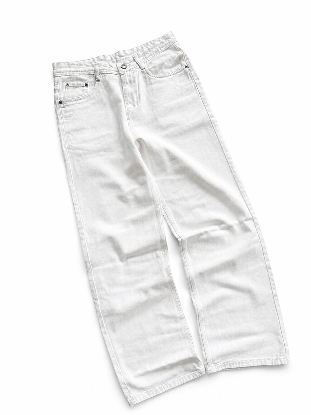 Men's relaxed fit denim pants with wide leg silhouette for modern casual wear