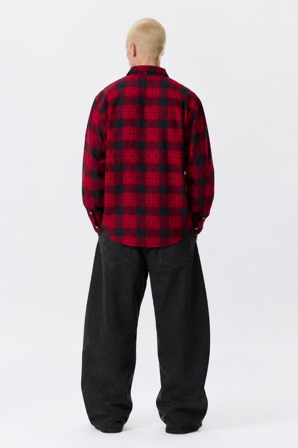  plaid flannel button-down shirt with full sleeves