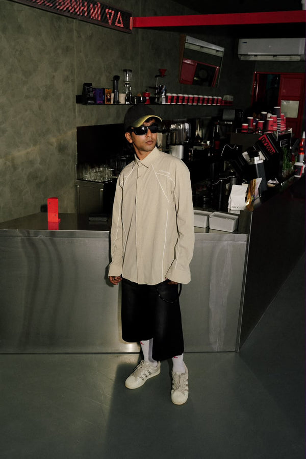 Light grey oversized long sleeve shirt with contrast piping