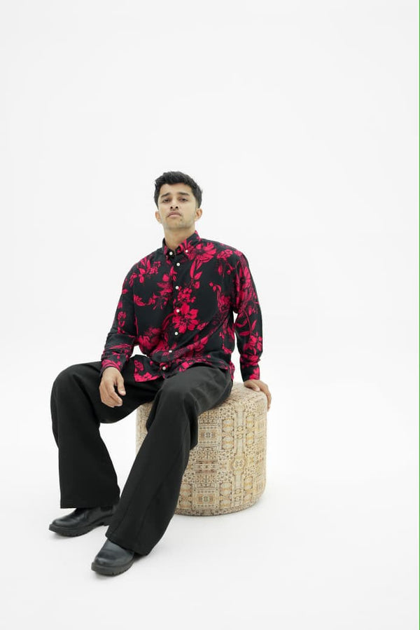 Men's regular fit floral printed cotton blend shirt