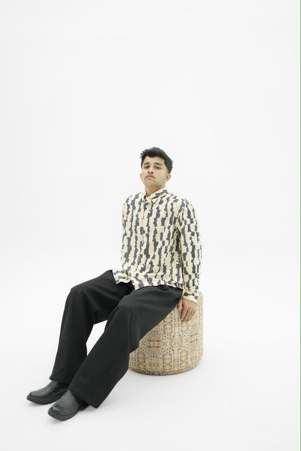 Men's regular fit floral printed cotton blend shirt