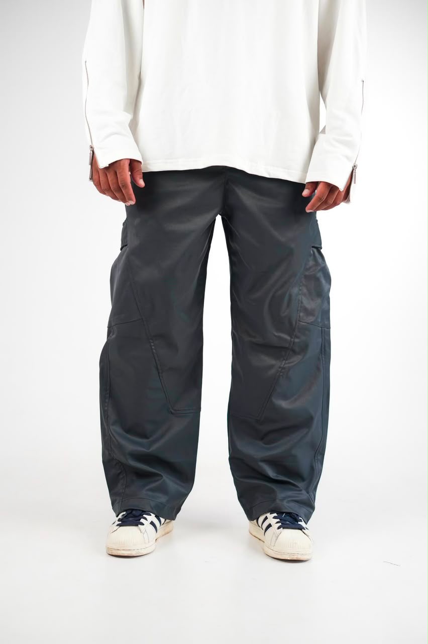  utility cargo pants with a relaxed fit