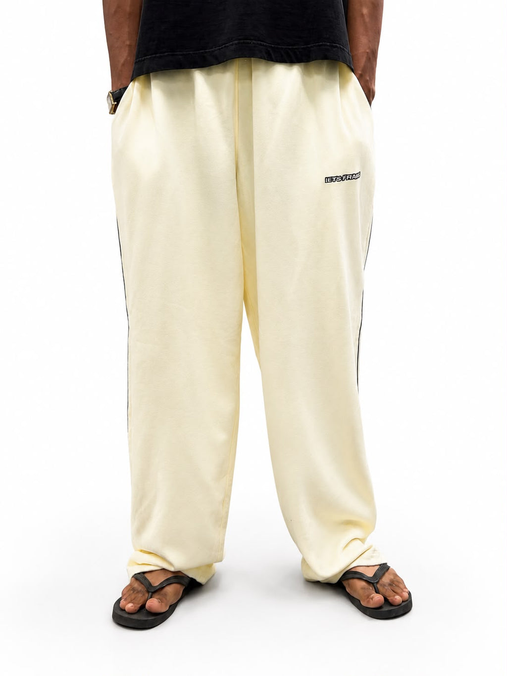 "Men's oversized sweatpants with relaxed fit