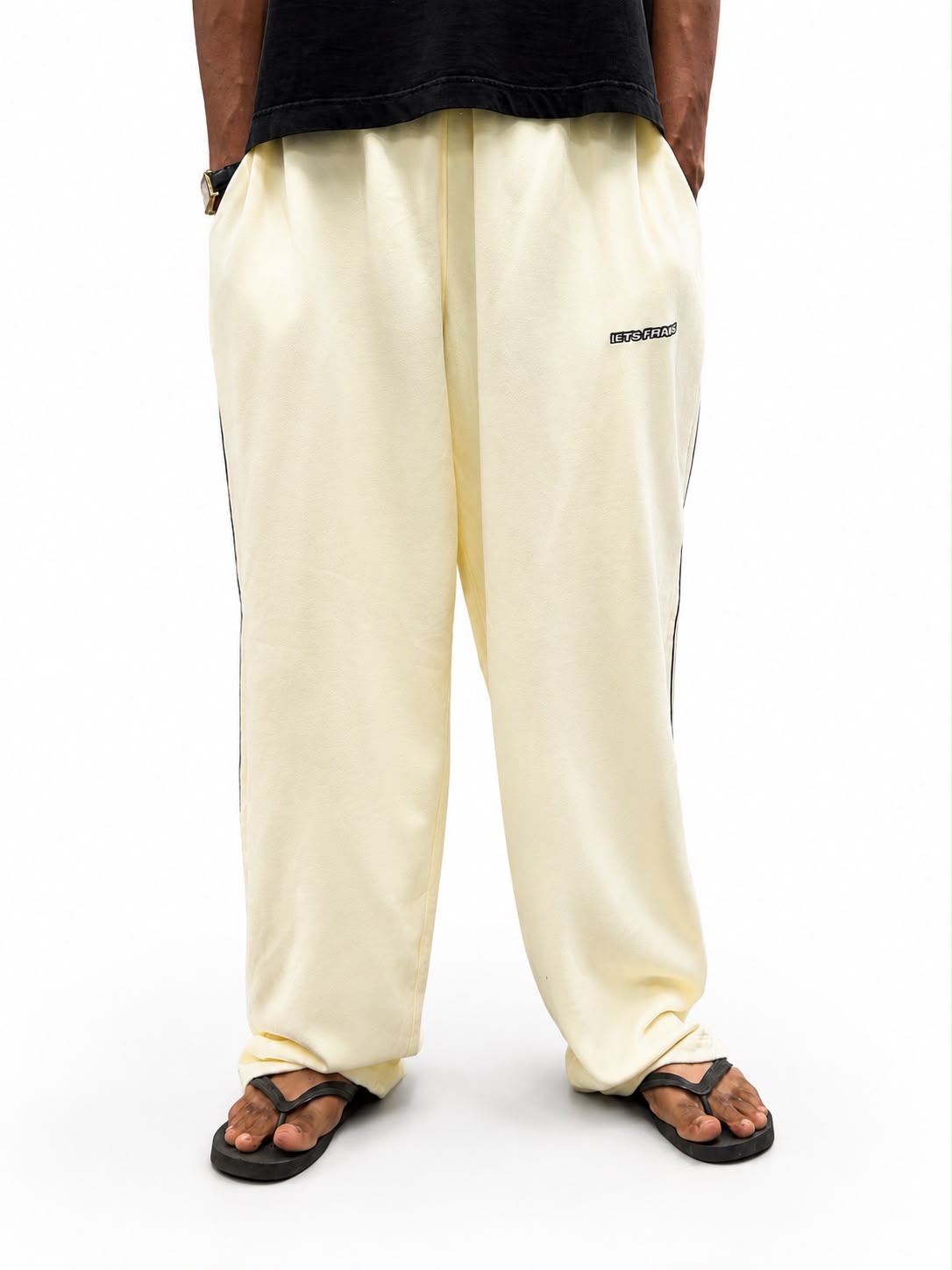 "Men's oversized sweatpants with relaxed fit