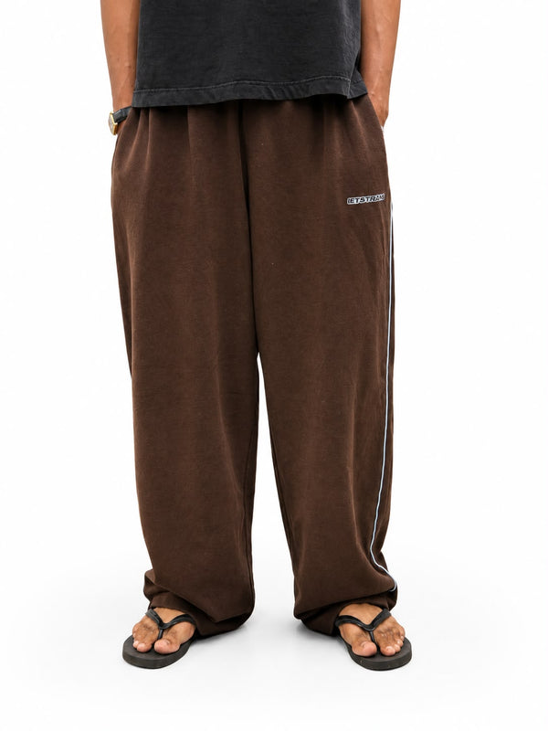 "Men's oversized sweatpants with relaxed fit