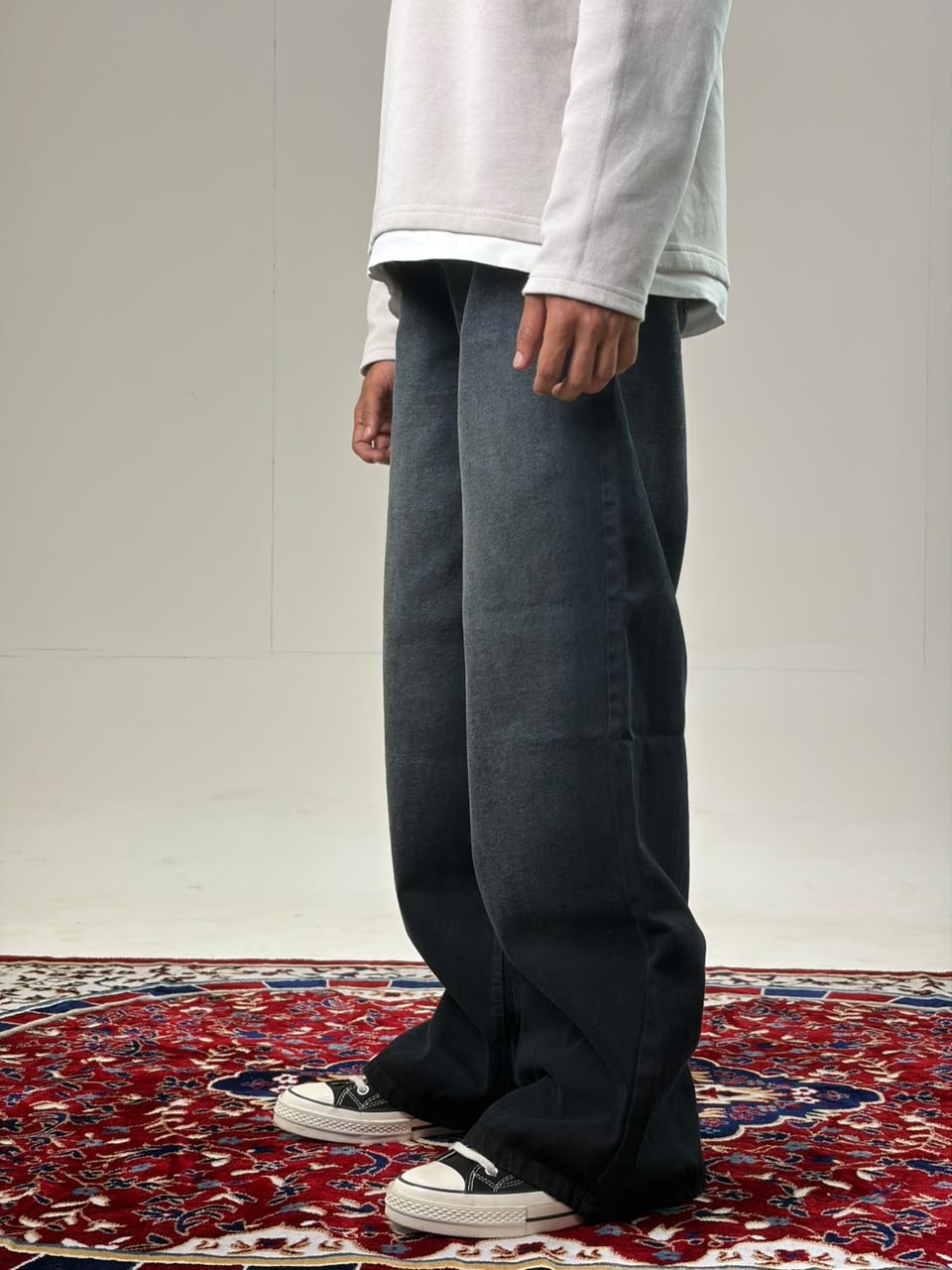 Black Wide-Leg Denim Jeans