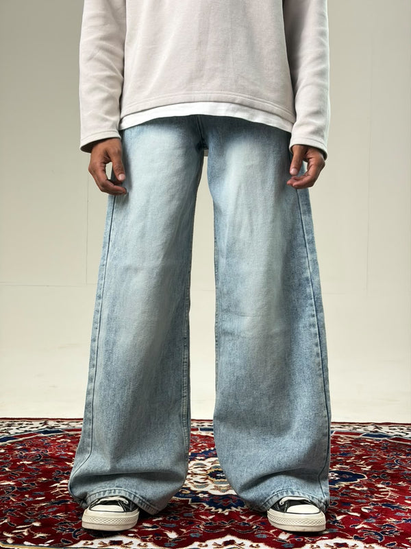 Light Blue Wash Wide-Leg Denim Jeans